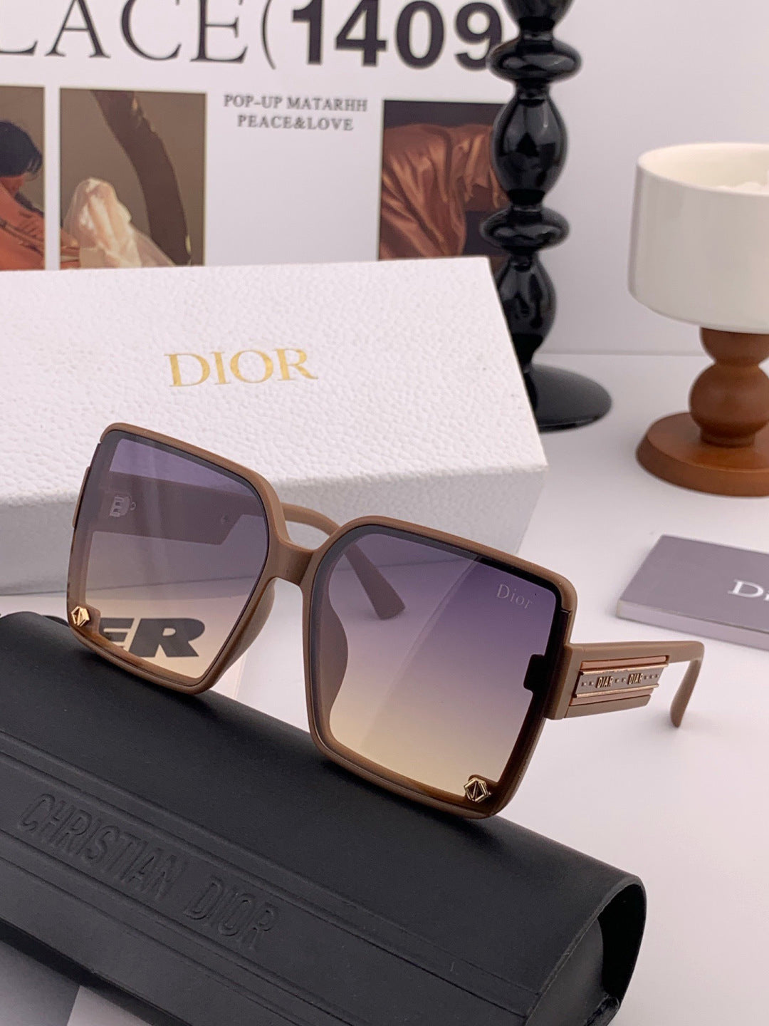 Dior CD1277 Polarized Square Red Lens Sunglasses for Women - detail image 3