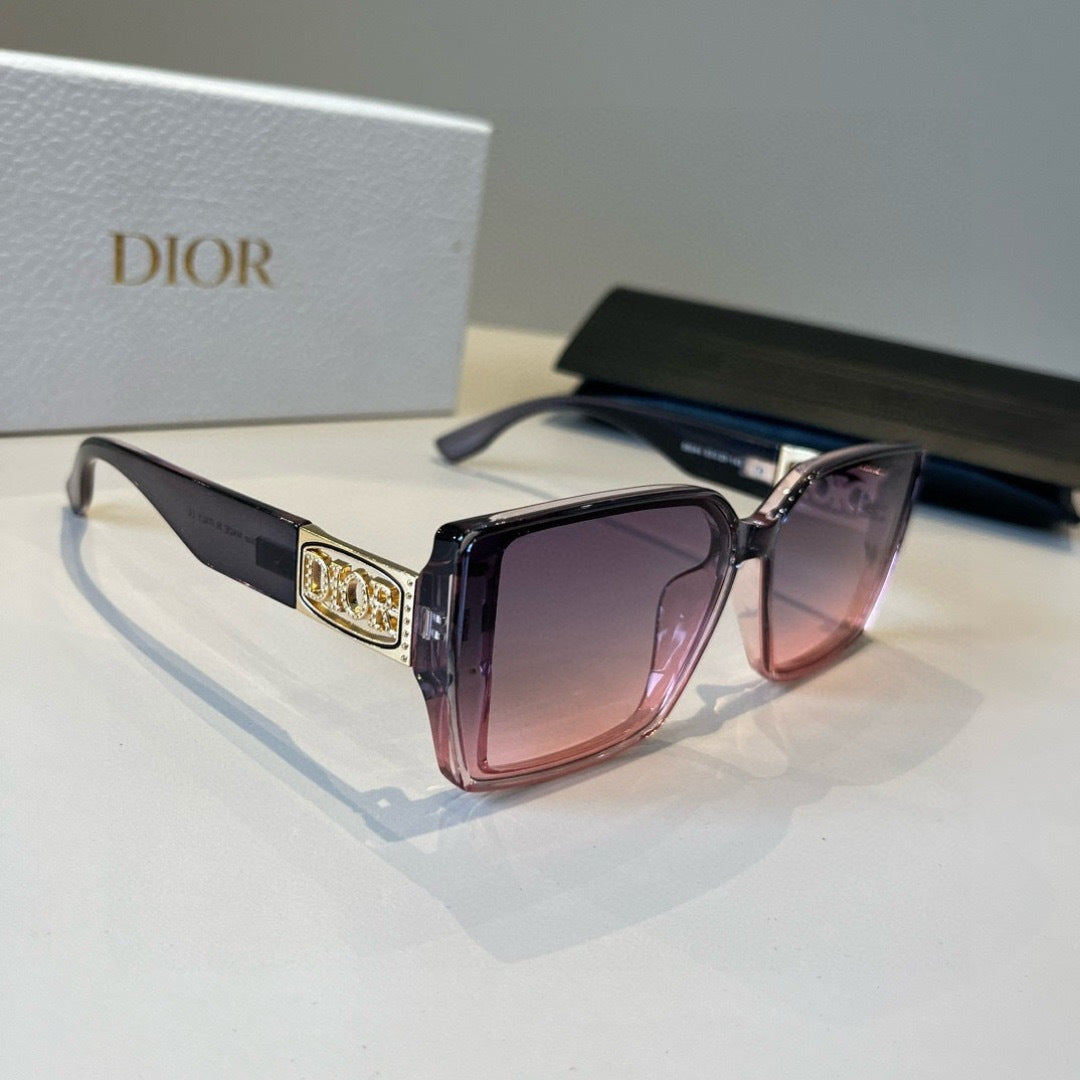 Dior Fashion Silver Lens Sunglasses for Men & Women - 465295
