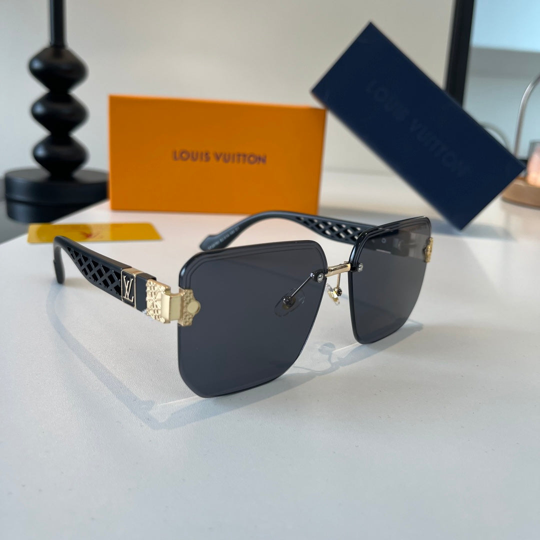 Louis Vuitton Fashion Silver Lens Sunglasses for Women - 493059