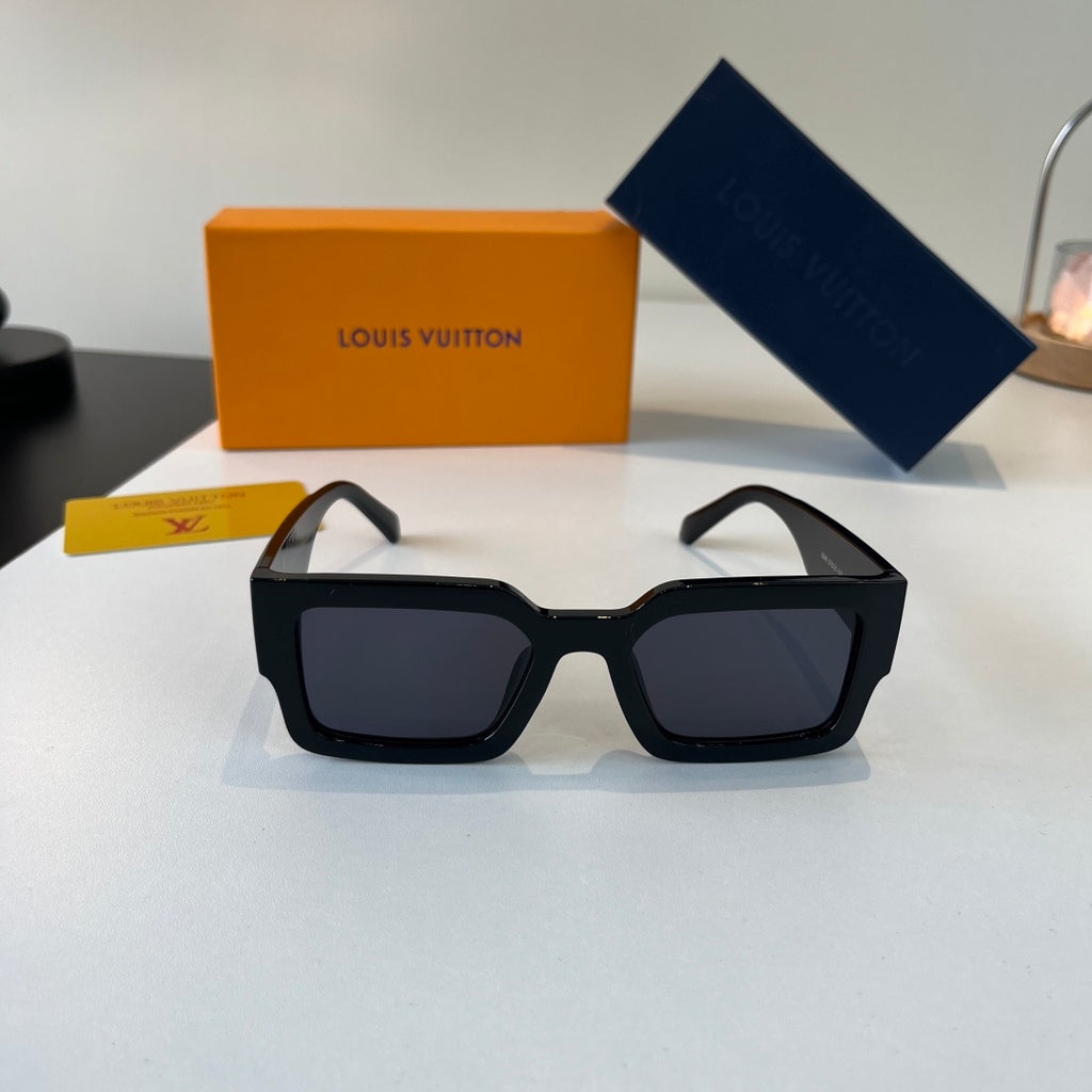 Louis Vuitton Fashion Black Lens Sunglasses for Men & Women - 448667