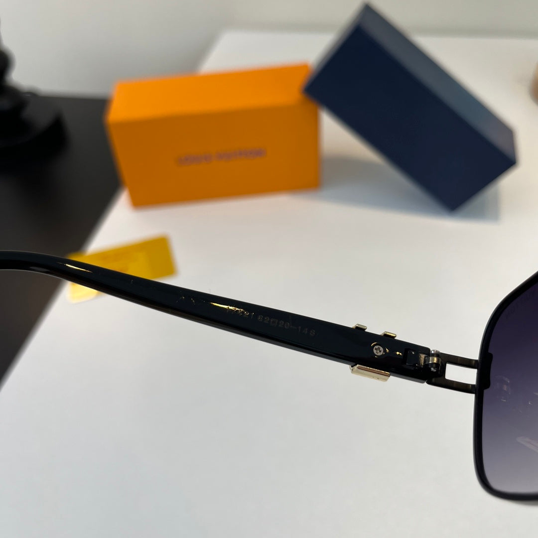 Louis Vuitton Metal Aviator Silver Lens Sunglasses for Men & Women - 448672 - detail image 9