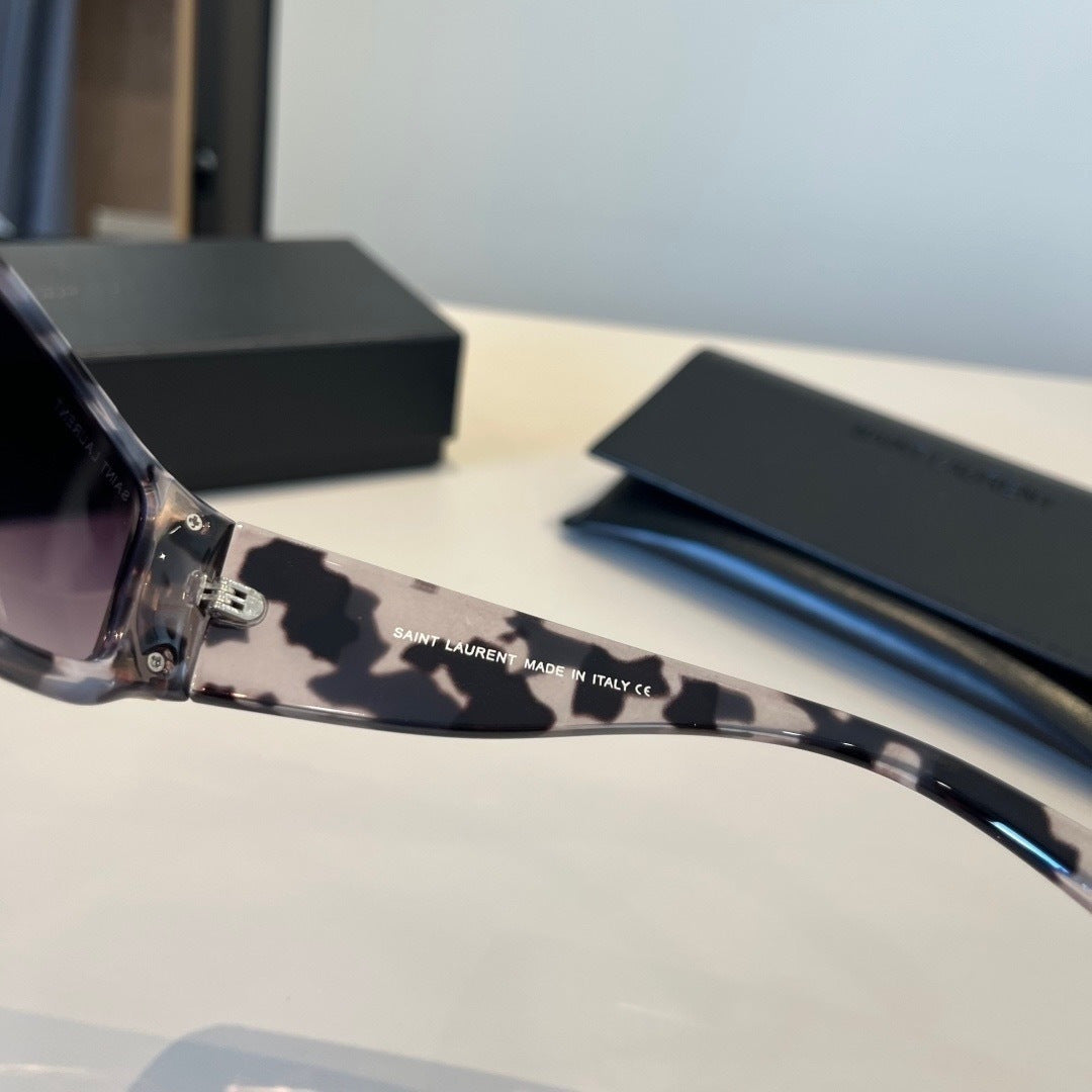 Saint Laurent Fashion Silver Lens Sunglasses for Men & Women - 415592 - detail image 4