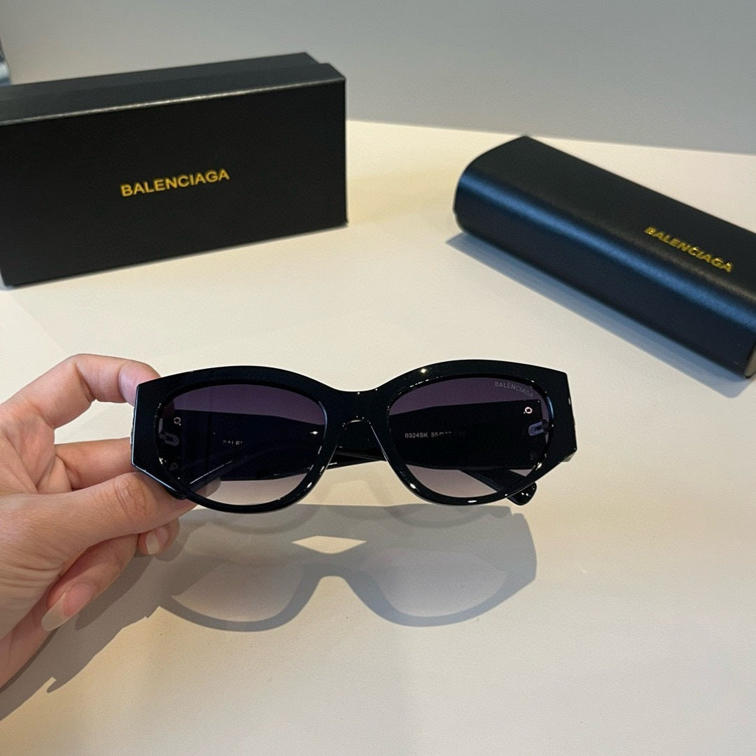 Balenciaga Rectangular Black Lens Sunglasses for Men & Women - 416093 - detail image 10