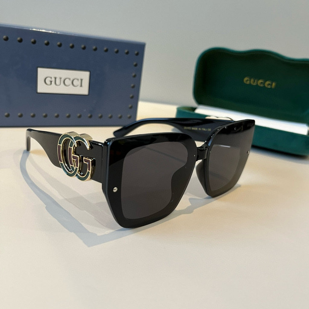 Gucci Oversized Black Lens Sunglasses for Men & Women - 464868