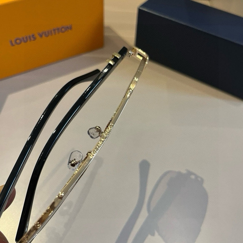 Louis Vuitton Metal Aviator Gold Lens Sunglasses for Men & Women - 464674 - detail image 7