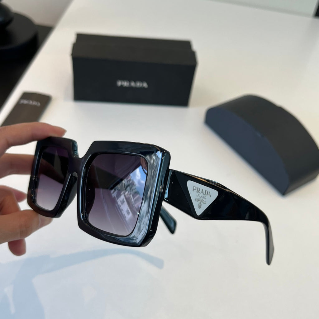 Prada Fashion Black Lens Sunglasses for Men & Women - 465589 - detail image 4