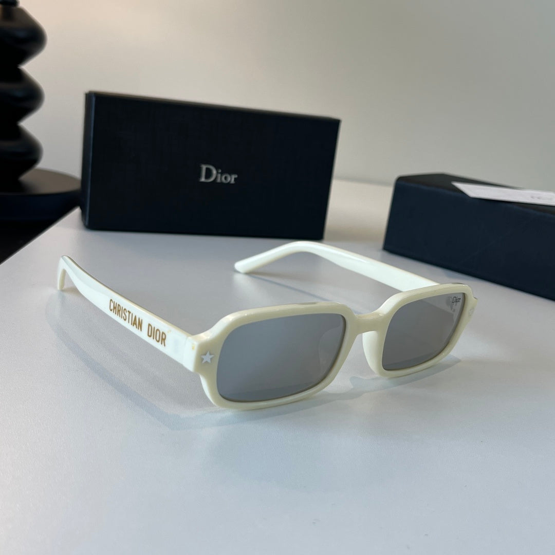 Dior Fashion Silver Lens Sunglasses for Men & Women - 449134