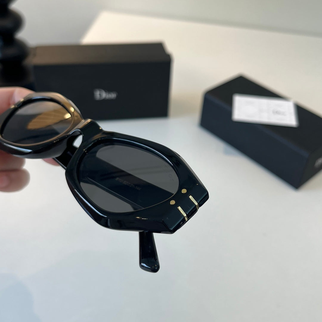 Dior Fashion Black Lens Sunglasses for Men & Women - 449135 - detail image 7