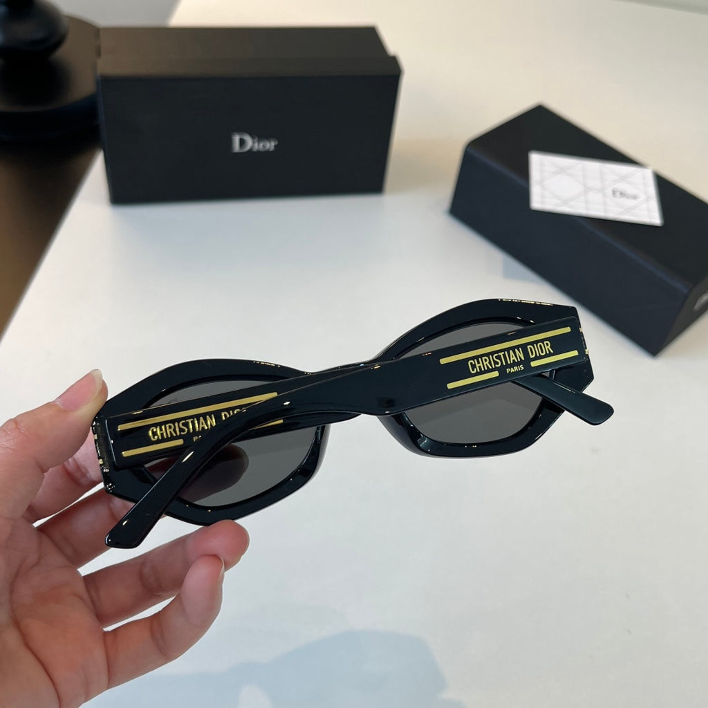 Dior Fashion Black Lens Sunglasses for Men & Women - 415417 - detail image 9