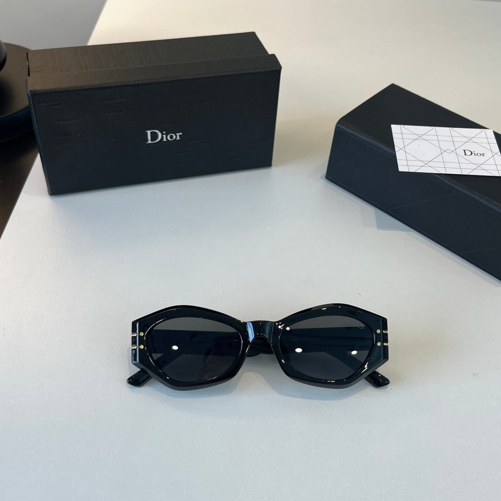 Dior Fashion Black Lens Sunglasses for Men & Women - 415417 - detail image 5