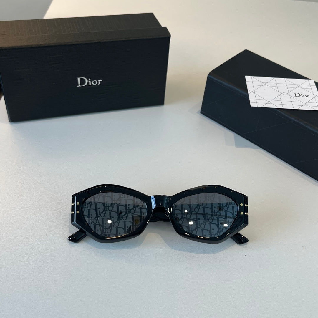 Dior Fashion Silver Lens Sunglasses for Men & Women - 415418 - detail image 4