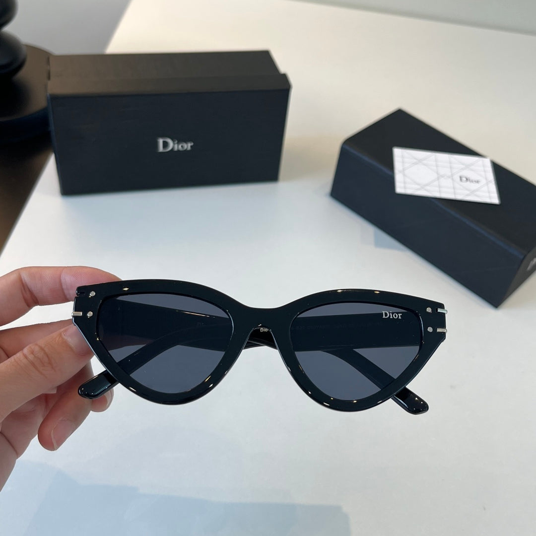 Dior Fashion Black Lens Sunglasses for Men & Women - 449137 - detail image 4