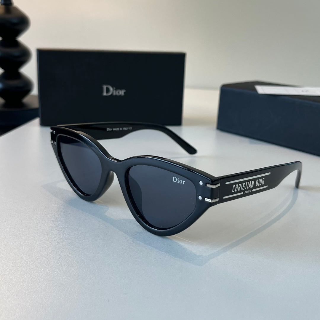 Dior Fashion Black Lens Sunglasses for Men & Women - 415419 - detail image 3