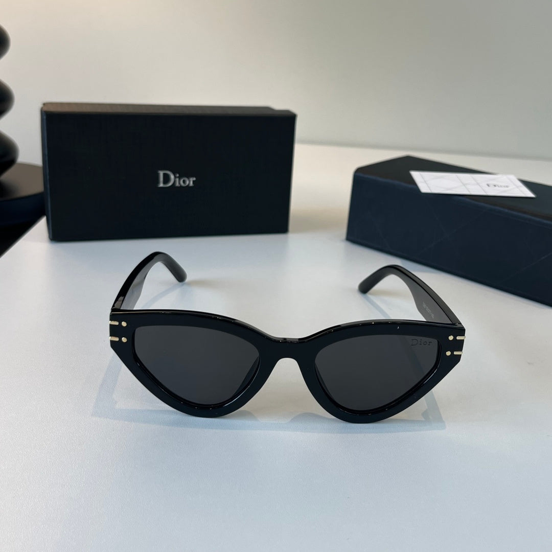 Dior Fashion Black Lens Sunglasses for Men & Women - 449138 - detail image 2