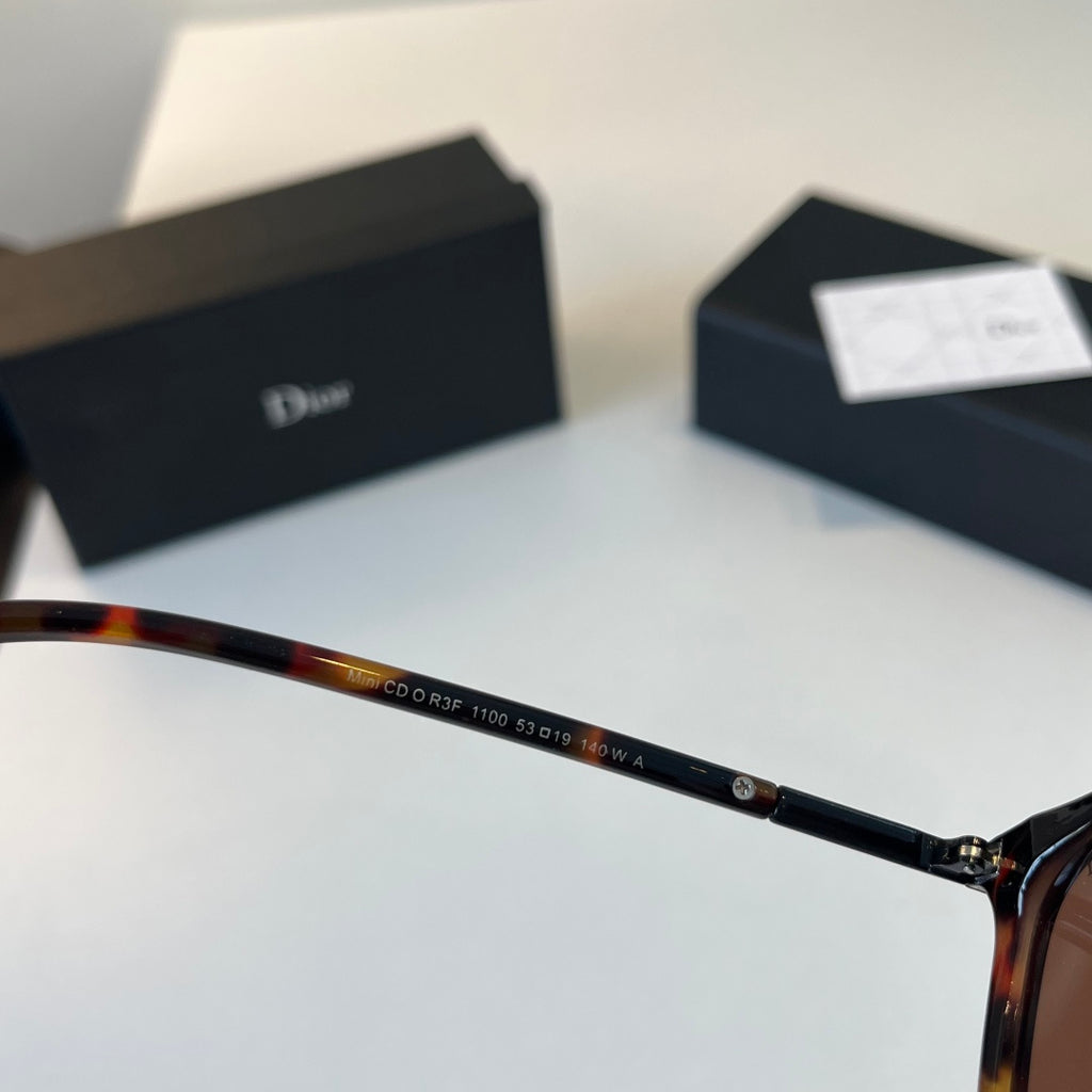 Dior Fashion Black Lens Sunglasses for Men & Women - 415422 - detail image 9