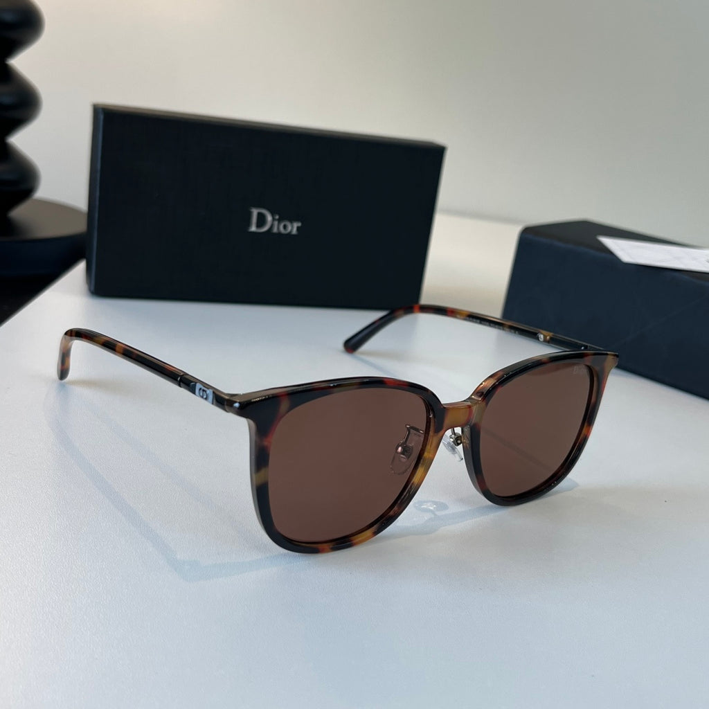 Dior Fashion Black Lens Sunglasses for Men & Women - 415422