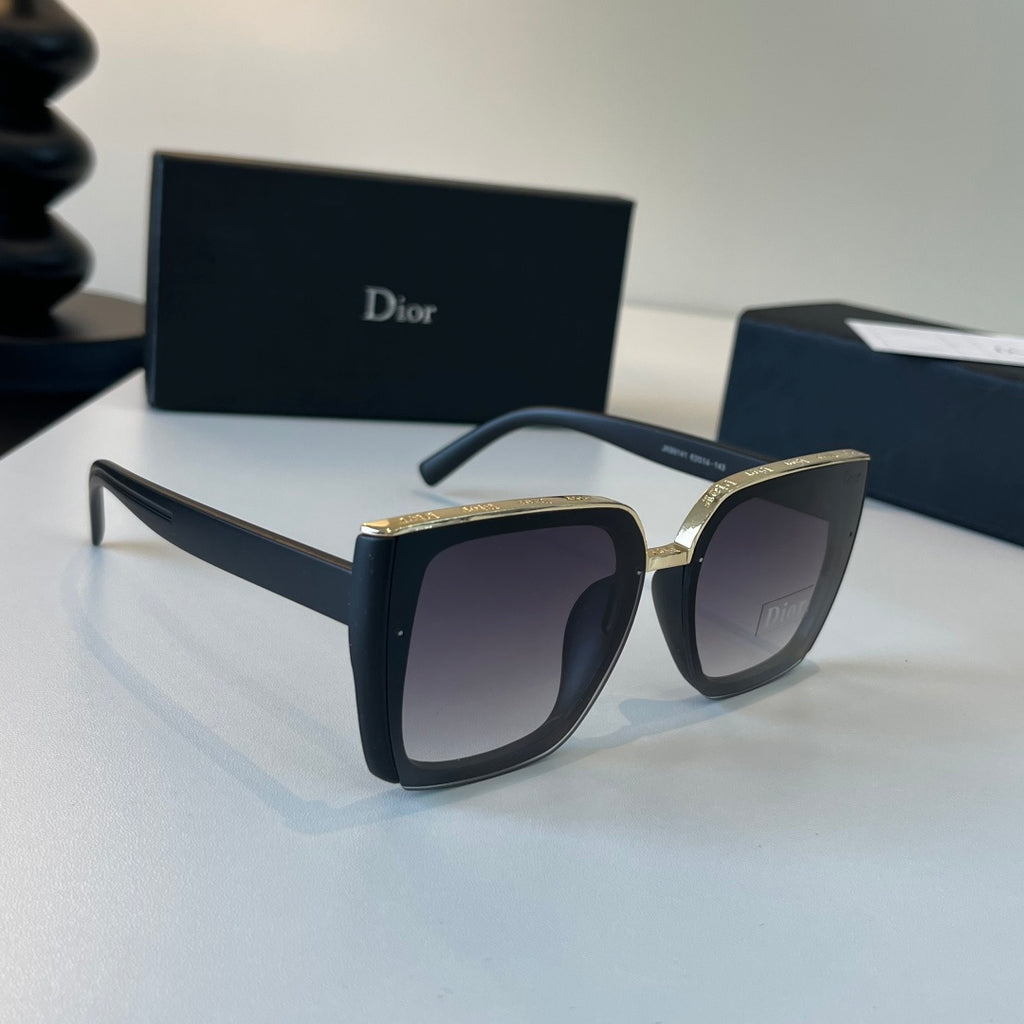Dior Fashion Silver Lens Sunglasses for Men & Women - 449142