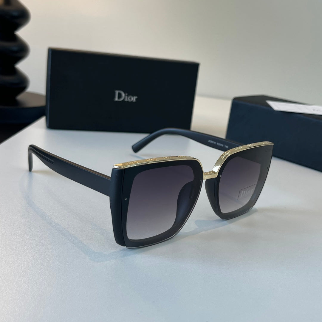 Dior Fashion Silver Lens Sunglasses for Men & Women - 449142