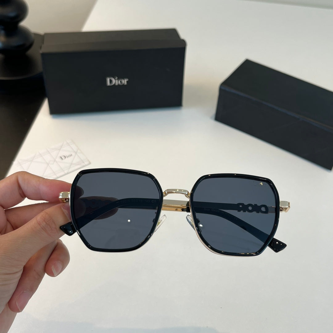 Dior Fashion Black Lens Sunglasses for Men & Women - detail image 5