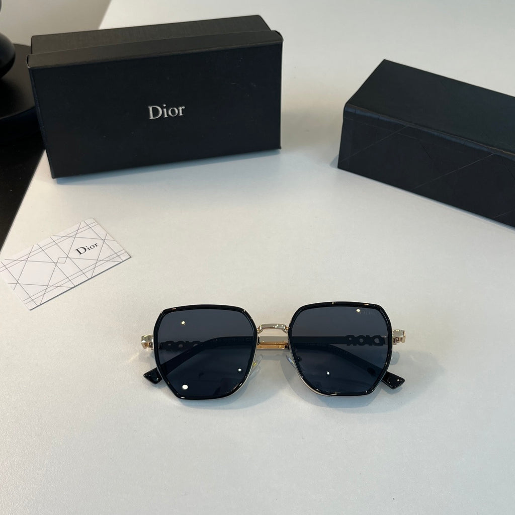 Dior Fashion Black Lens Sunglasses for Men & Women - 358162 - detail image 4