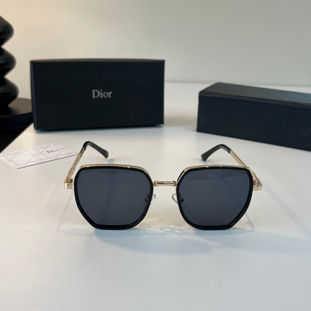 Dior Fashion Black Lens Sunglasses for Men & Women - 358162 - detail image 2