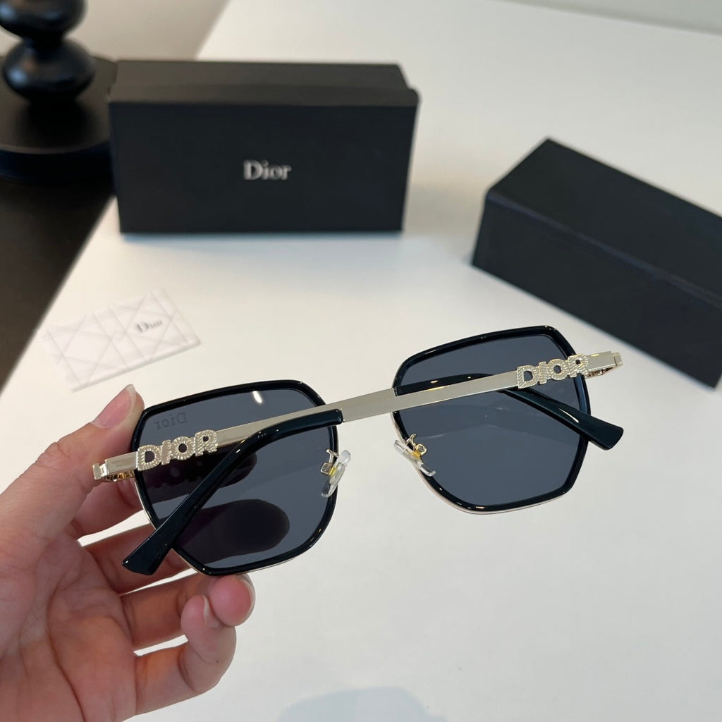Dior Fashion Black Lens Sunglasses for Men & Women - detail image 8