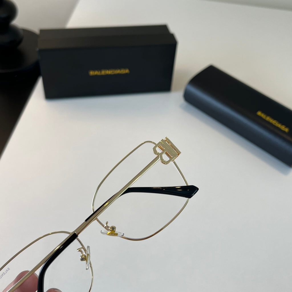 Balenciaga Rectangular Silver Lens Sunglasses for Men & Women - 399139 - detail image 7