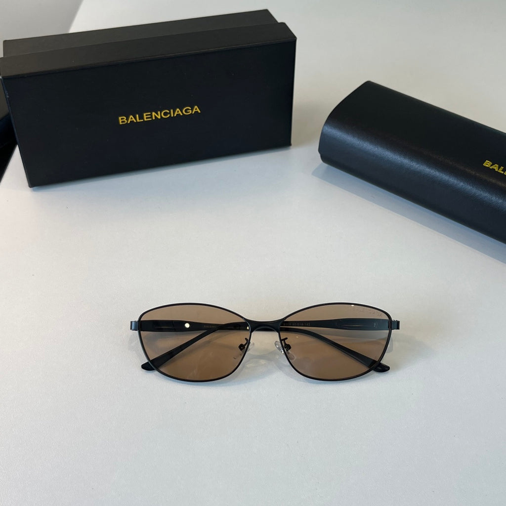 Balenciaga Rectangular Brown Lens Sunglasses for Men & Women - 466032 - detail image 4