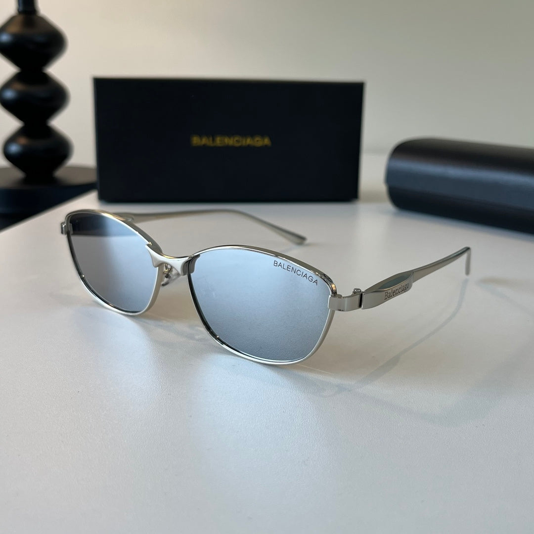 Balenciaga Rectangular Silver Lens Sunglasses for Men & Women - 358639 - detail image 3