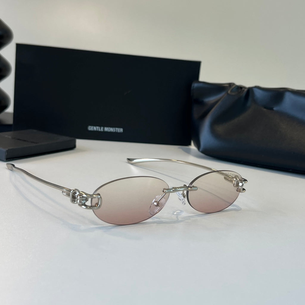 Gentle Monster Fashion Silver Lens Sunglasses for Men & Women - 488022