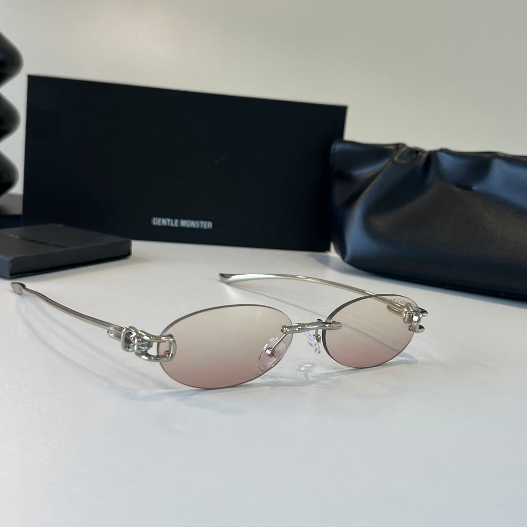 Gentle Monster Fashion Silver Lens Sunglasses for Men & Women - 416453