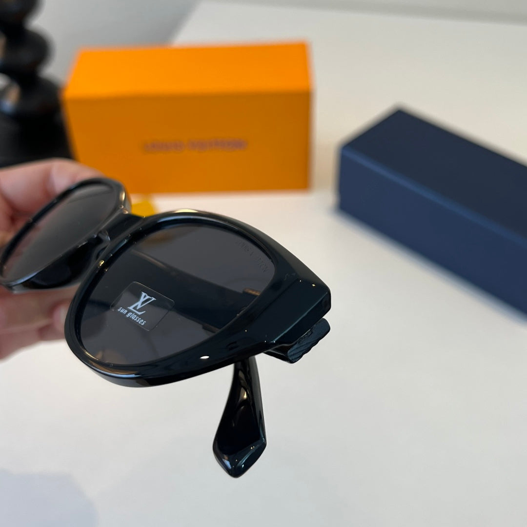 Louis Vuitton Fashion Black Lens Sunglasses for Men & Women - 493162 - detail image 5