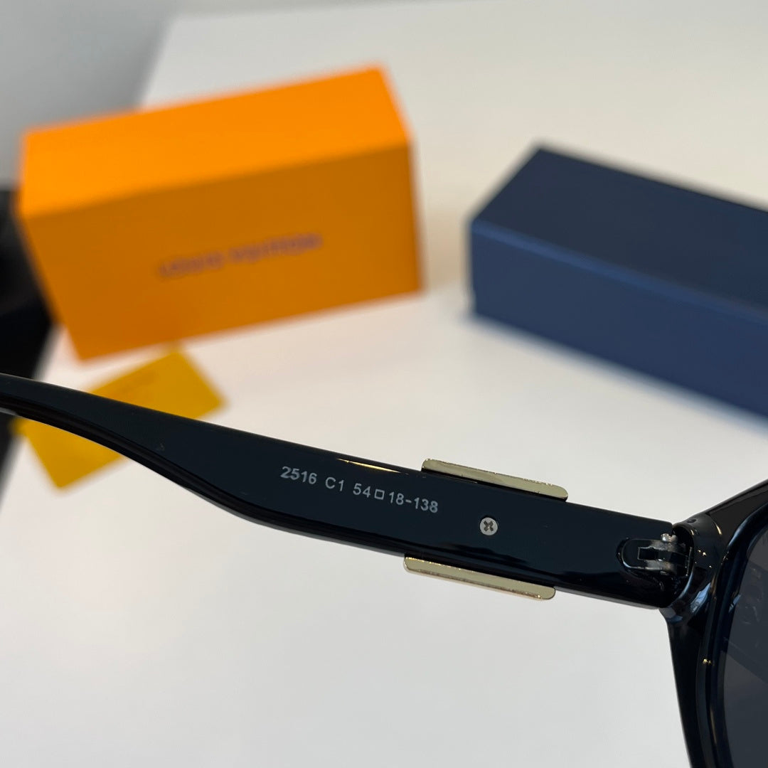 Louis Vuitton Fashion Black Lens Sunglasses for Men & Women - 493162 - detail image 8