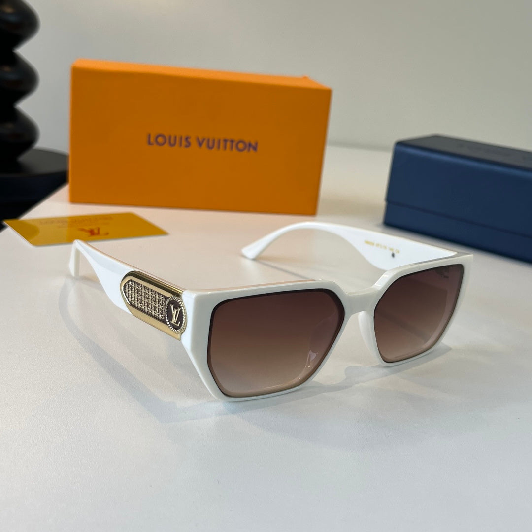 Louis Vuitton Fashion Brown Lens Sunglasses for Men & Women - 431126