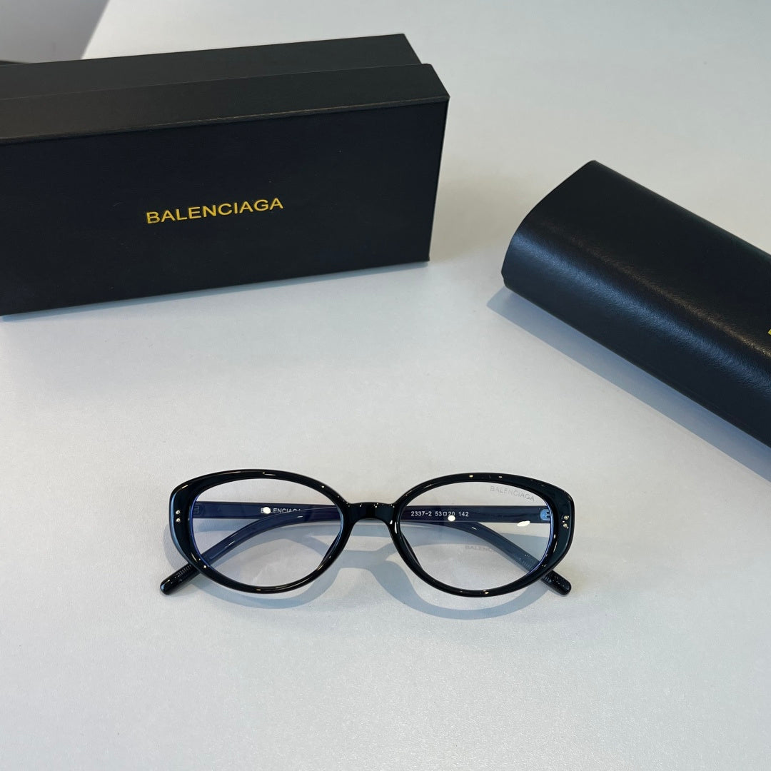 Balenciaga Rectangular Silver Lens Sunglasses for Men & Women - 416123 - detail image 5