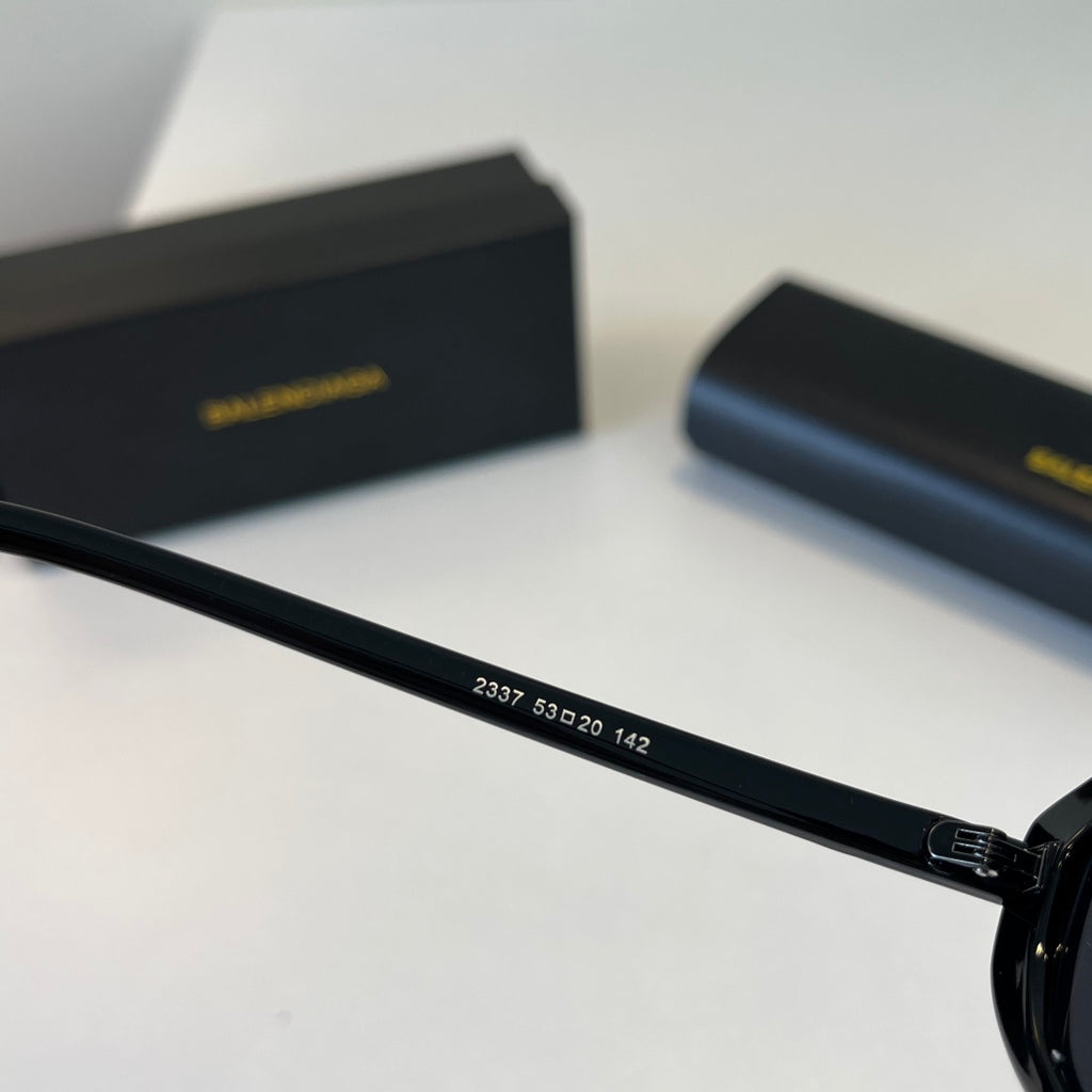 Balenciaga Rectangular Silver Lens Sunglasses for Men & Women - 466041 - detail image 9