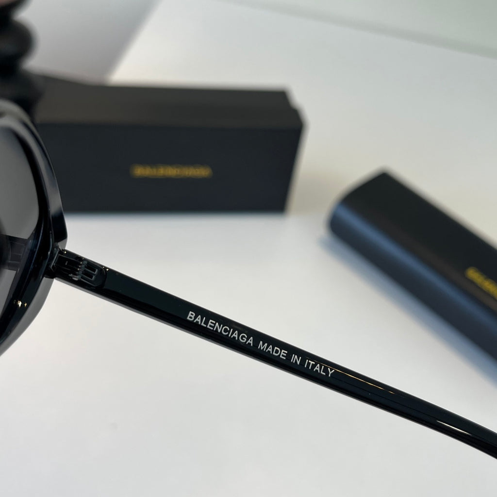Balenciaga Rectangular Silver Lens Sunglasses for Men & Women - 382907 - detail image 10