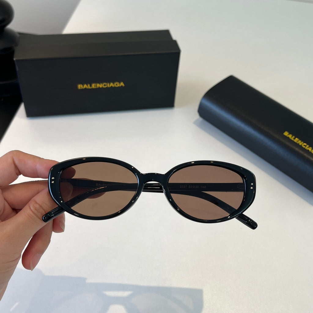 Balenciaga Rectangular Silver Lens Sunglasses for Men & Women - 416125 - detail image 5