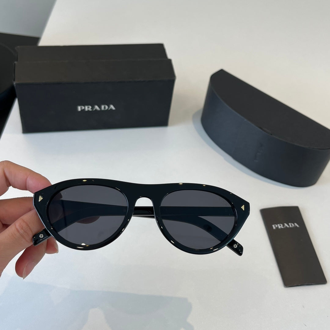 Prada Fashion Black Lens Sunglasses for Men & Women - 415718 - detail image 5