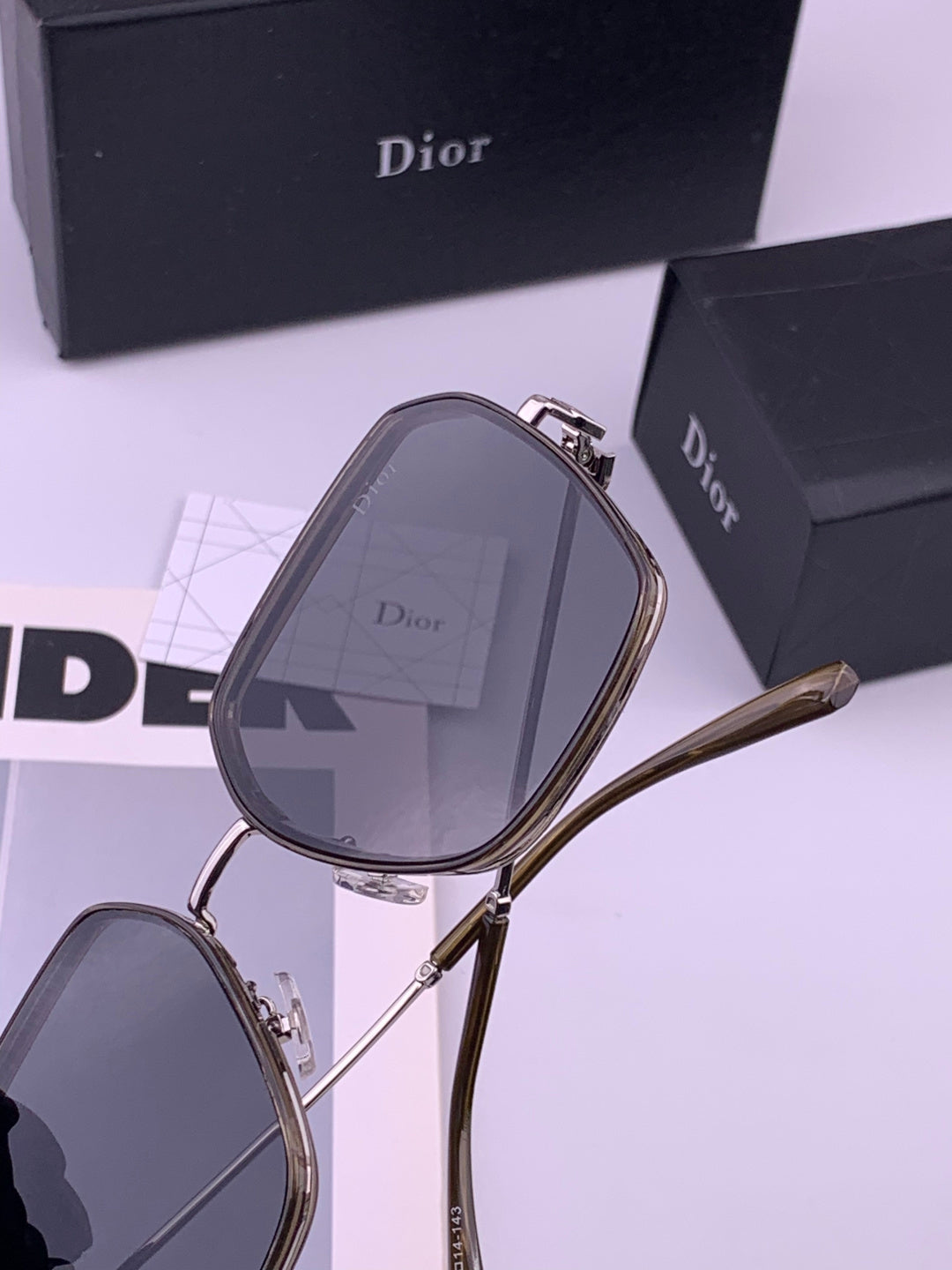 Dior D7635 Polarized Fashion Brown Lens Sunglasses for Men & Women - 358201 - detail image 5