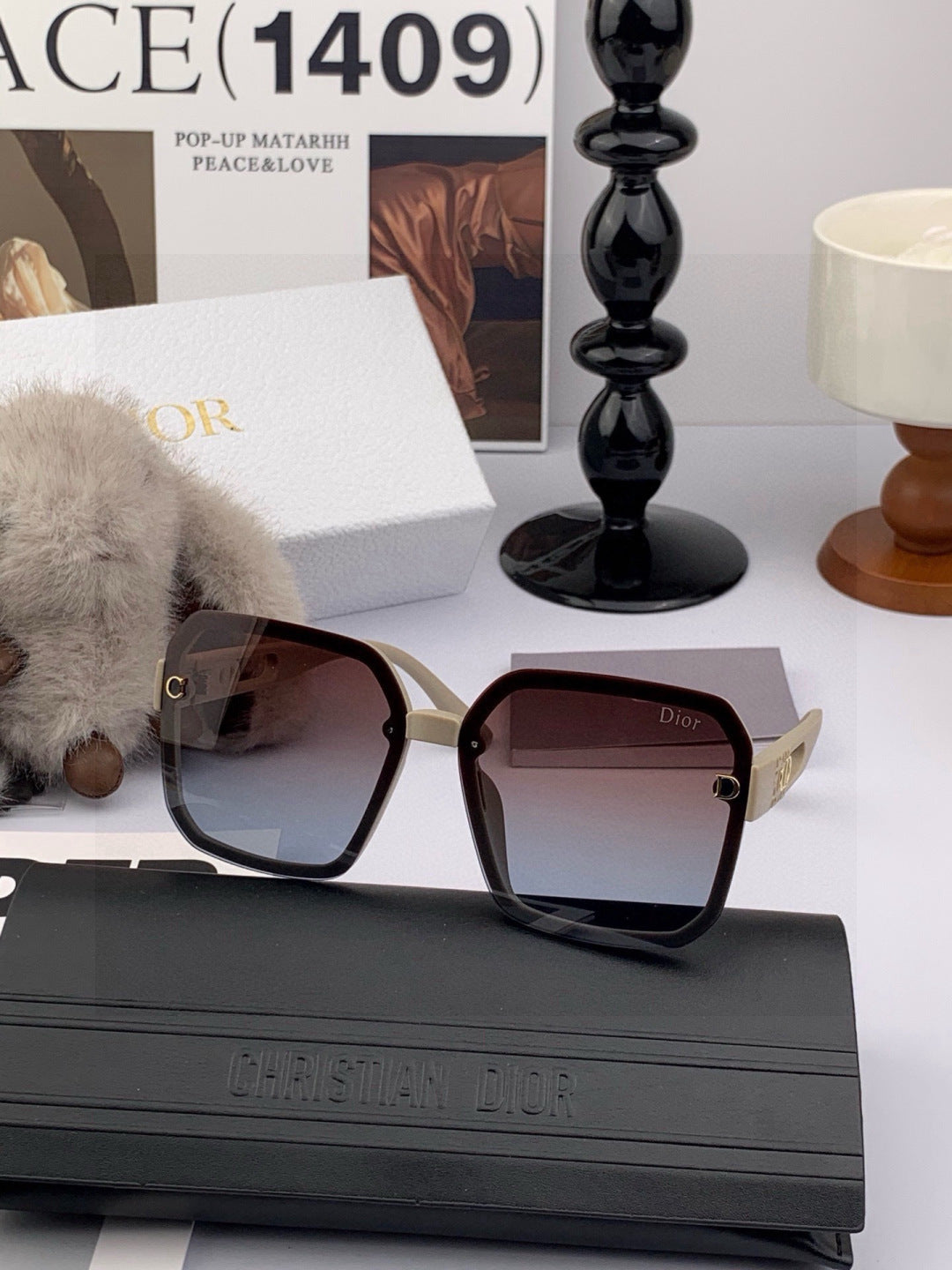 Dior CD3998 Polarized Fashion Red Lens Sunglasses for Men & Women - 358202 - detail image 4