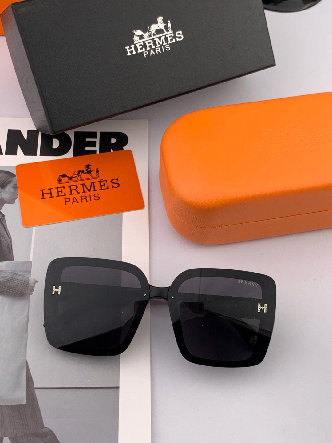 Hermès H2304 Square Pink Lens Sunglasses for Men & Women - 358939 - detail image 2