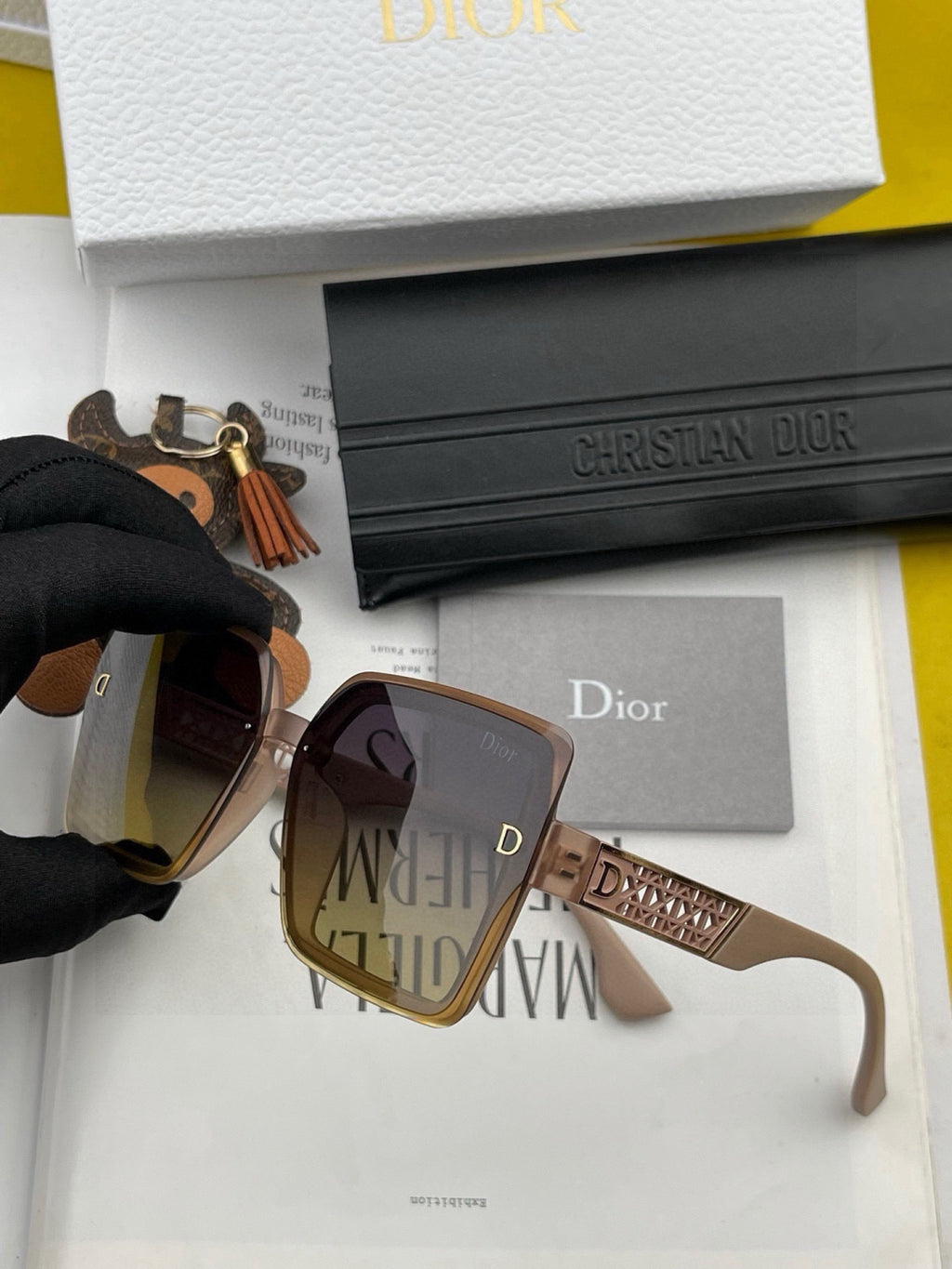 Dior CD4190 Square Gold Lens Sunglasses for Women - 358236 - detail image 4