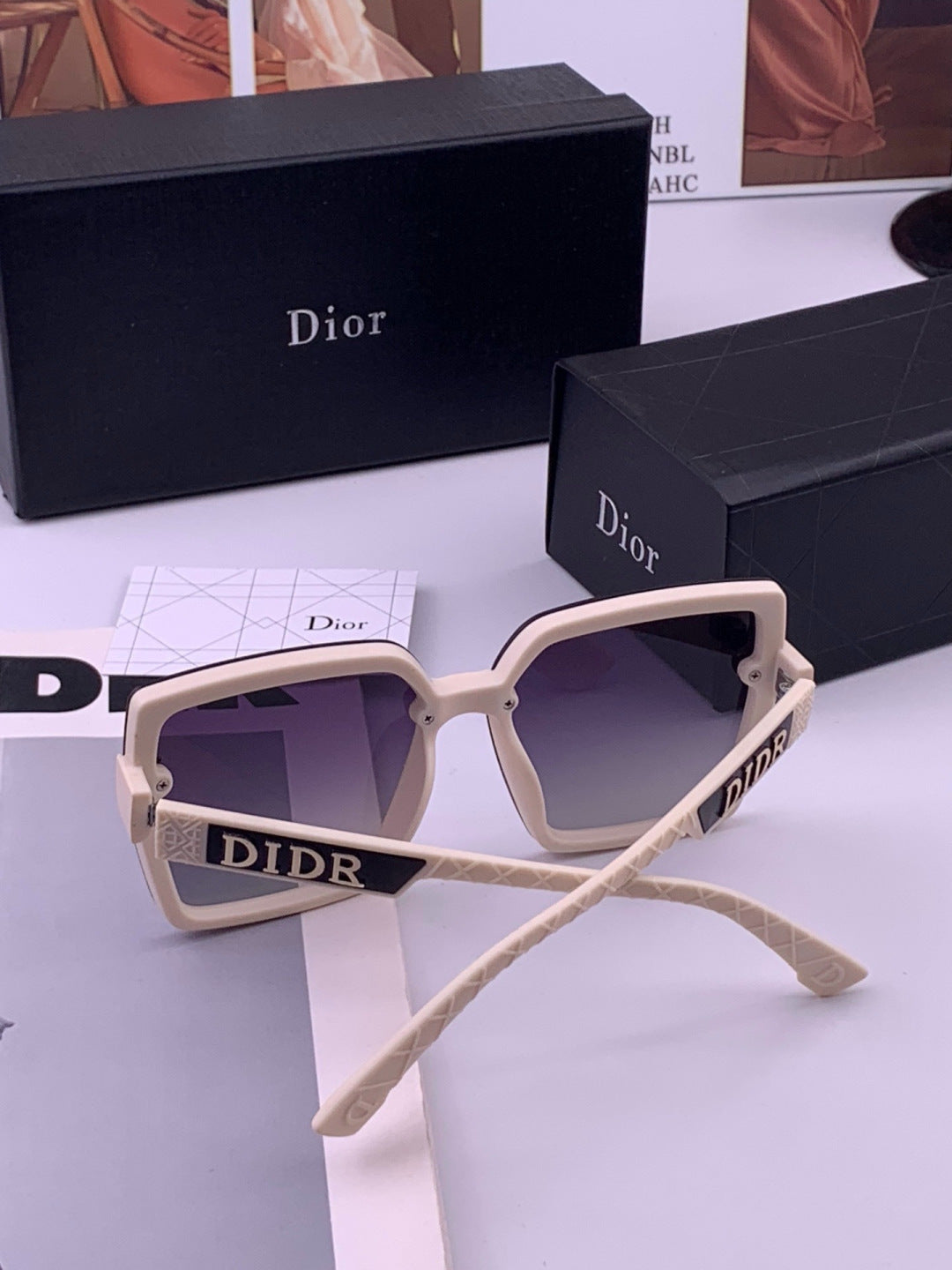Dior CD2590 Polarized Square Black Lens Sunglasses for Women - 358227 - detail image 6