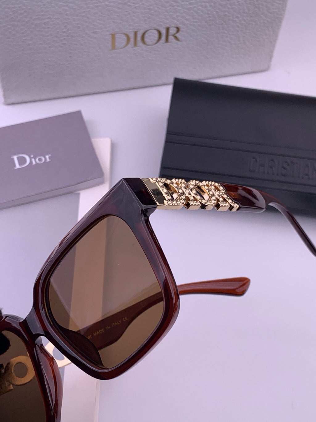 Dior D77000 Fashion Black Lens Sunglasses for Men & Women - 371965 - detail image 2