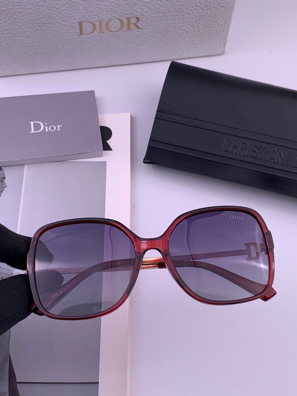 Dior D8266 Polarized Fashion Black Lens Sunglasses for Men & Women - 371956