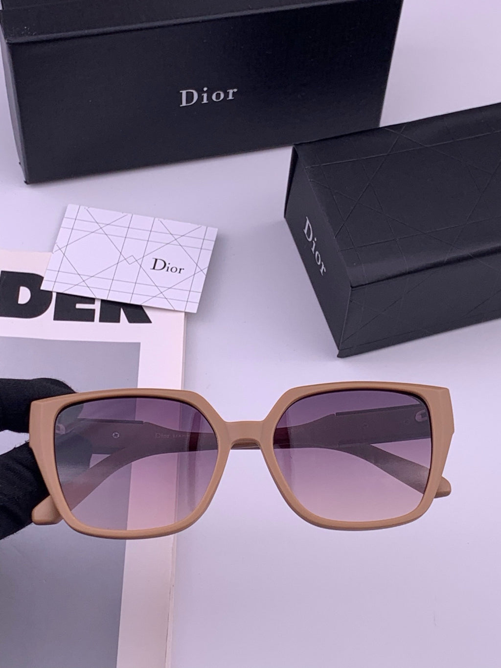 Dior D67706 Fashion Brown Lens Sunglasses for Men & Women - 371947