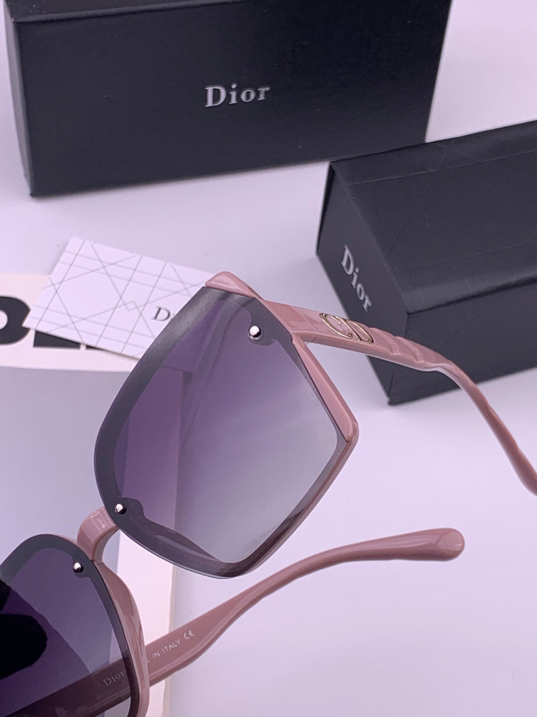 Dior CD2811 Polarized Fashion Gold Lens Sunglasses for Men & Women - 382380 - detail image 3