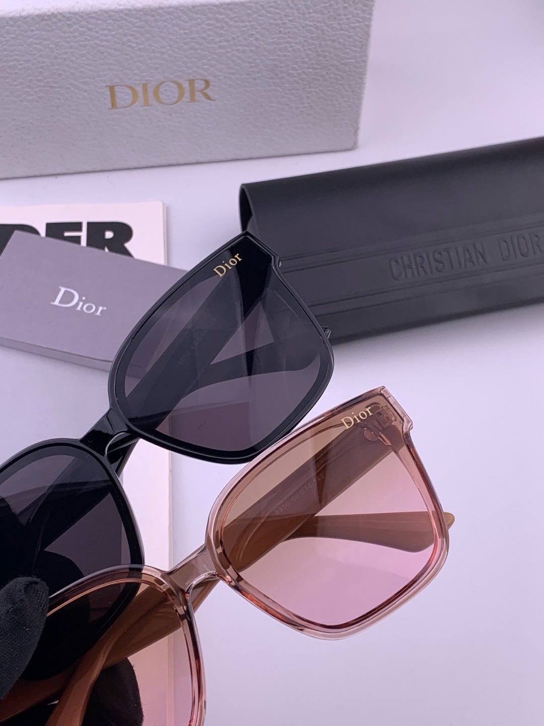 Dior D6895 Square Pink Lens Sunglasses for Men & Women - 382381 - detail image 4