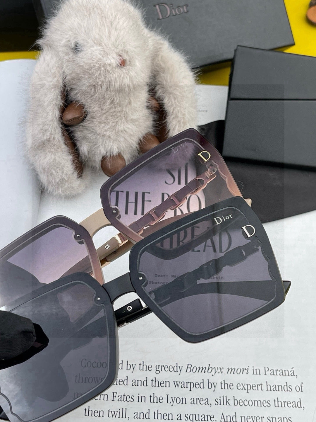 Dior CD5302 Square Gold Lens Sunglasses for Men & Women - 382375 - detail image 5